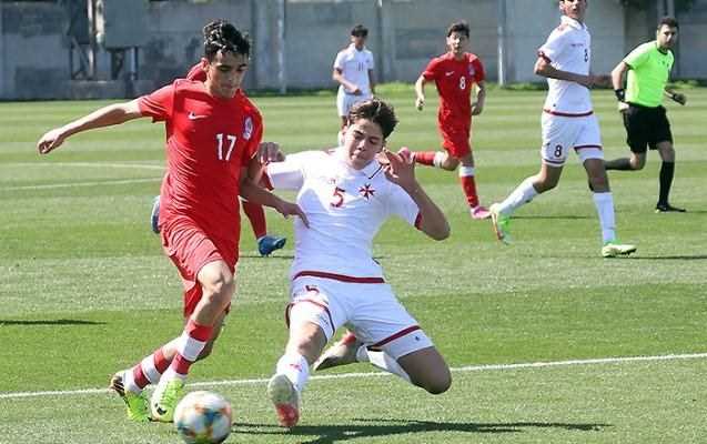 Torpedonun müdafiəçisi Azərbaycanın bölgə klubunda